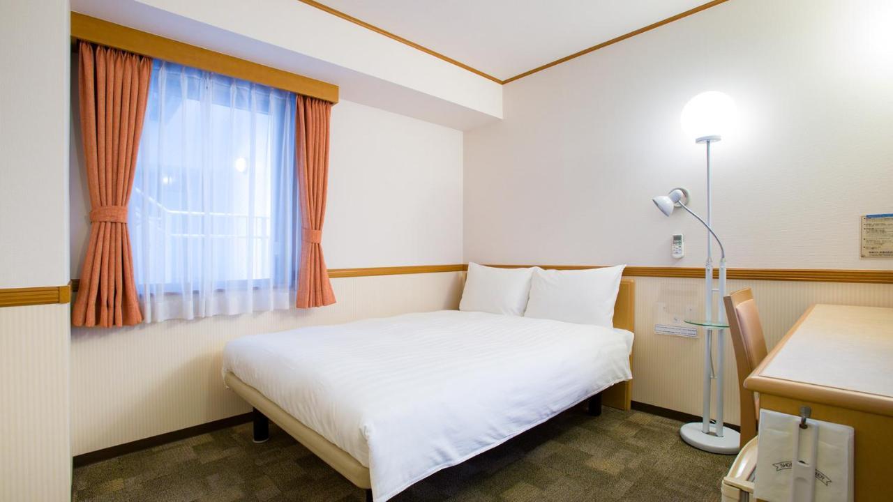 Toyoko Inn Okinawa Naha Asahibashi Ekimae Exterior photo